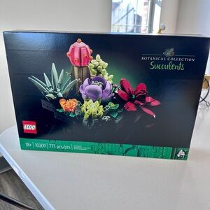 Legos Succulents